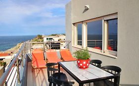 Maxim Apartment