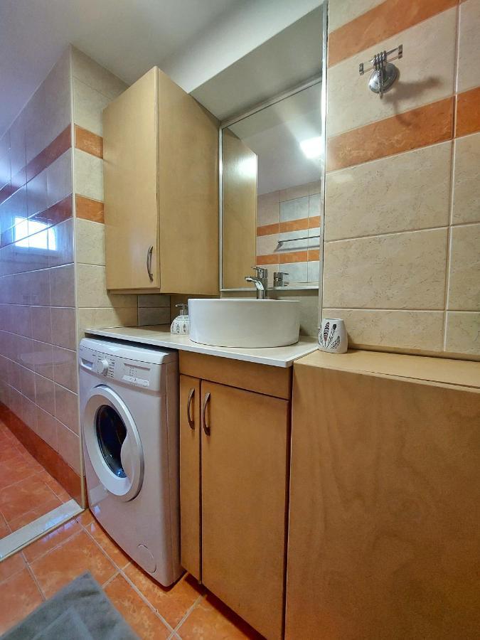Maxim Apartment Candia Esterno foto