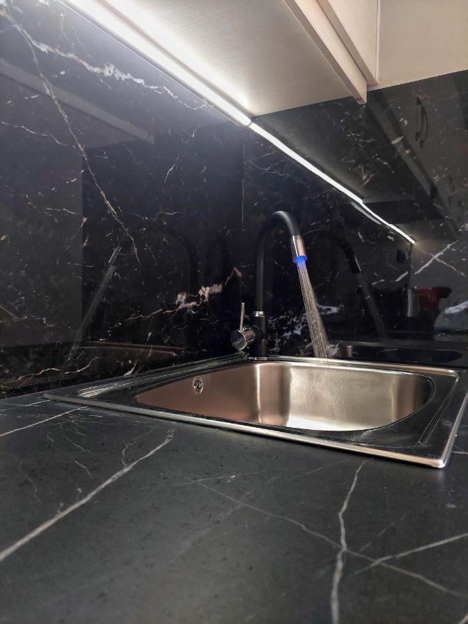 Maxim Apartment Candia Esterno foto